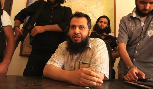 CRIZA DIN SIRIA. Liderul undei grupari islamiste rivale Statului Islamic a fost ucis intr-un atentat cu bomba