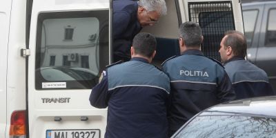 Adriean Videanu, scos din arestul central al Capitalei si dus la DIICOT