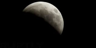 Eclipsa de Luna, vizibila din Oceanul Pacific: urmareste live fenomenul astronomic