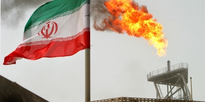 Tensiunile dintre Arabia Saudita si Iran pot afecta si mai mult piata petrolului. Titeiul s-a scumpit pe burse dupa problemele dintre cei doi exportatori