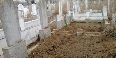 Plangere pentru profanarea mormintelor din Cimitirul musulman. 