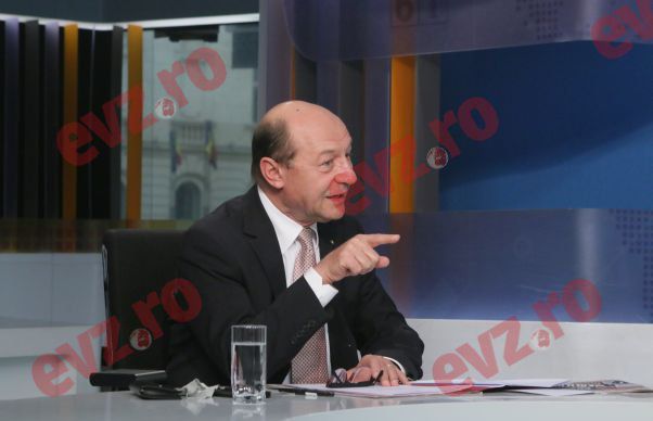 Traian Basescu: 