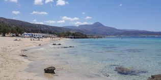 Destinatie ideala de vacanta pe taramul lui Zeus: Creta, insula plajelor viu colorate si leaganul civilizatiei europene