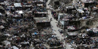 FOTO VIDEO Catastrofa umanitara in Haiti. Un ofiter roman de la IGSU va conduce echipa care va evalua pagubele produse de uraganul Matthew
