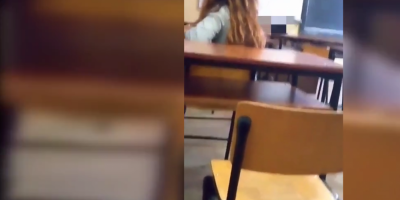 Liceul din Copsa Mica anunta ca ia in considerare suspendarea sanctiunilor stabilite pentru elevele care l-au filmat pe profesorul care facea gesturi obscene