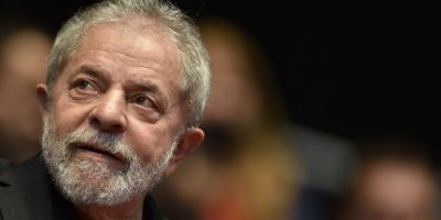 Fostul presedinte brazilian Lula, condamnat la 12 ani de inchisoare pentru coruptie, s-a predat autoritatilor
